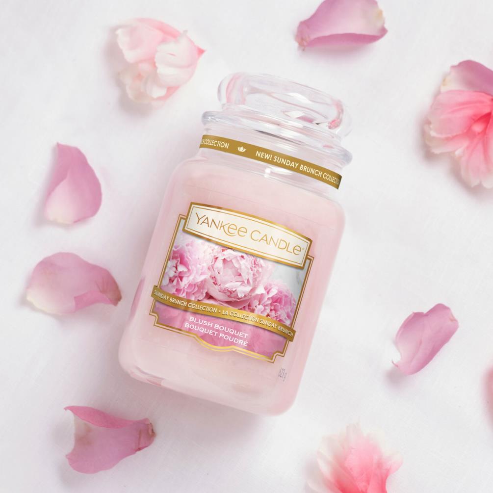 Yankee Candle Blush Bouquet Large Jar Extra Image 1